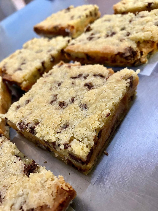 Salted Caramel Choc CHip Cookie Bar